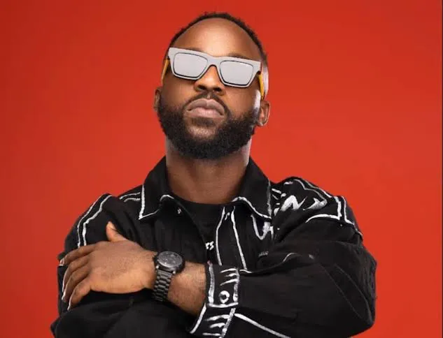 Iyanya – B4 B4 Cover
